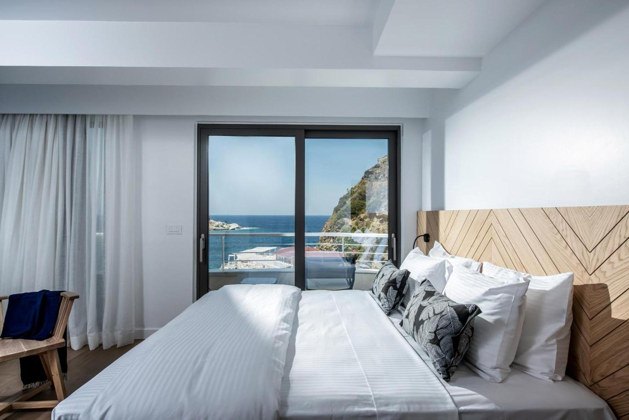 Made By The Sea Villa 4 ลิกาเรีย ภายนอก รูปภาพ